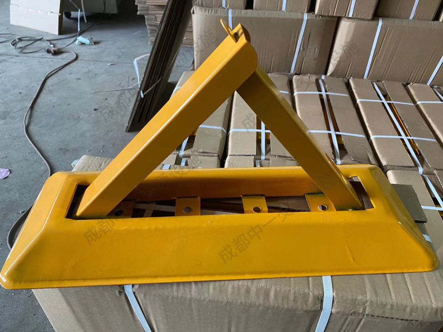 三角車(chē)位鎖